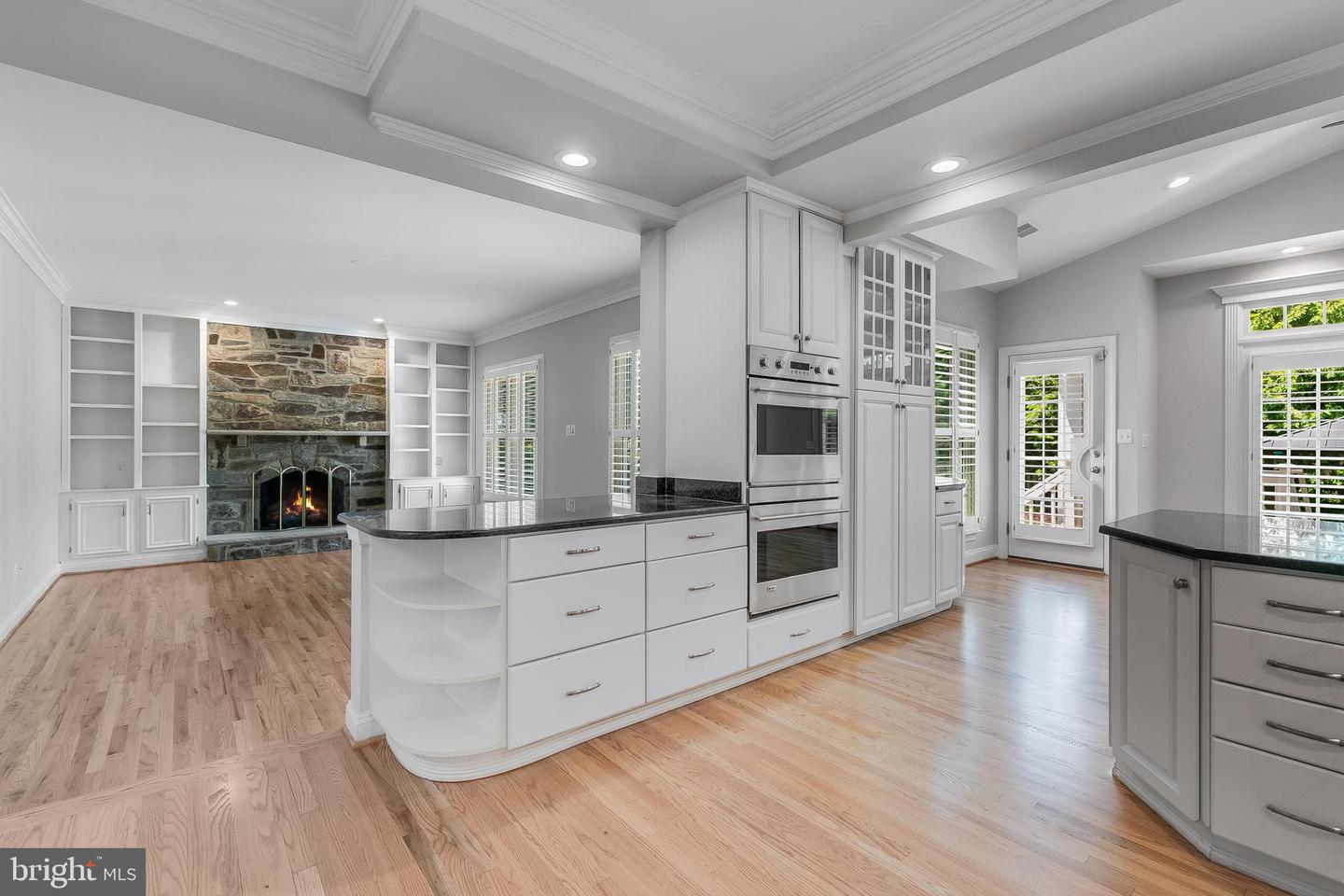 611 CATESBY CT SW, LEESBURG, Virginia 20175, 5 Bedrooms Bedrooms, ,6 BathroomsBathrooms,Residential,For sale,611 CATESBY CT SW,VALO2093906 MLS # VALO2093906
