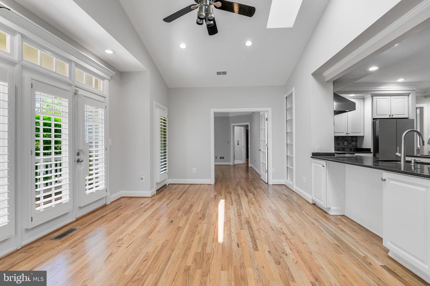 611 CATESBY CT SW, LEESBURG, Virginia 20175, 5 Bedrooms Bedrooms, ,6 BathroomsBathrooms,Residential,For sale,611 CATESBY CT SW,VALO2093906 MLS # VALO2093906