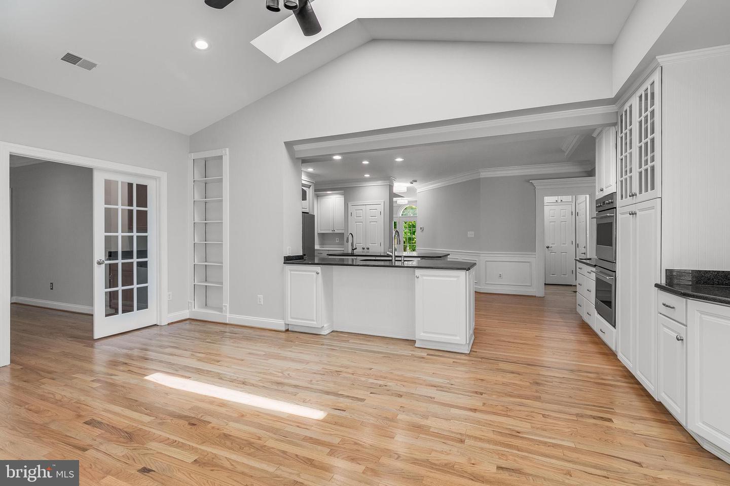 611 CATESBY CT SW, LEESBURG, Virginia 20175, 5 Bedrooms Bedrooms, ,6 BathroomsBathrooms,Residential,For sale,611 CATESBY CT SW,VALO2093906 MLS # VALO2093906