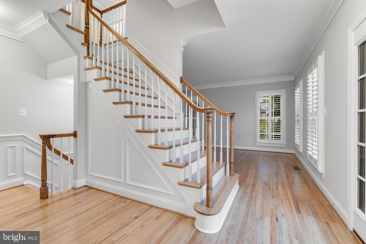 611 CATESBY CT SW, LEESBURG, Virginia 20175, 5 Bedrooms Bedrooms, ,6 BathroomsBathrooms,Residential,For sale,611 CATESBY CT SW,VALO2093906 MLS # VALO2093906