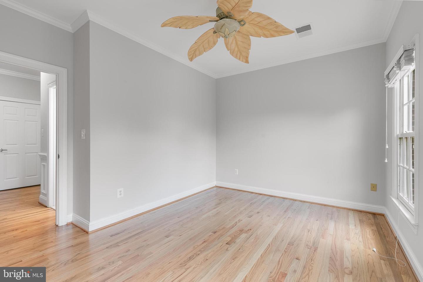 611 CATESBY CT SW, LEESBURG, Virginia 20175, 5 Bedrooms Bedrooms, ,6 BathroomsBathrooms,Residential,For sale,611 CATESBY CT SW,VALO2093906 MLS # VALO2093906