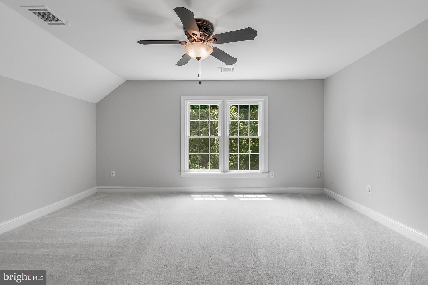 611 CATESBY CT SW, LEESBURG, Virginia 20175, 5 Bedrooms Bedrooms, ,6 BathroomsBathrooms,Residential,For sale,611 CATESBY CT SW,VALO2093906 MLS # VALO2093906