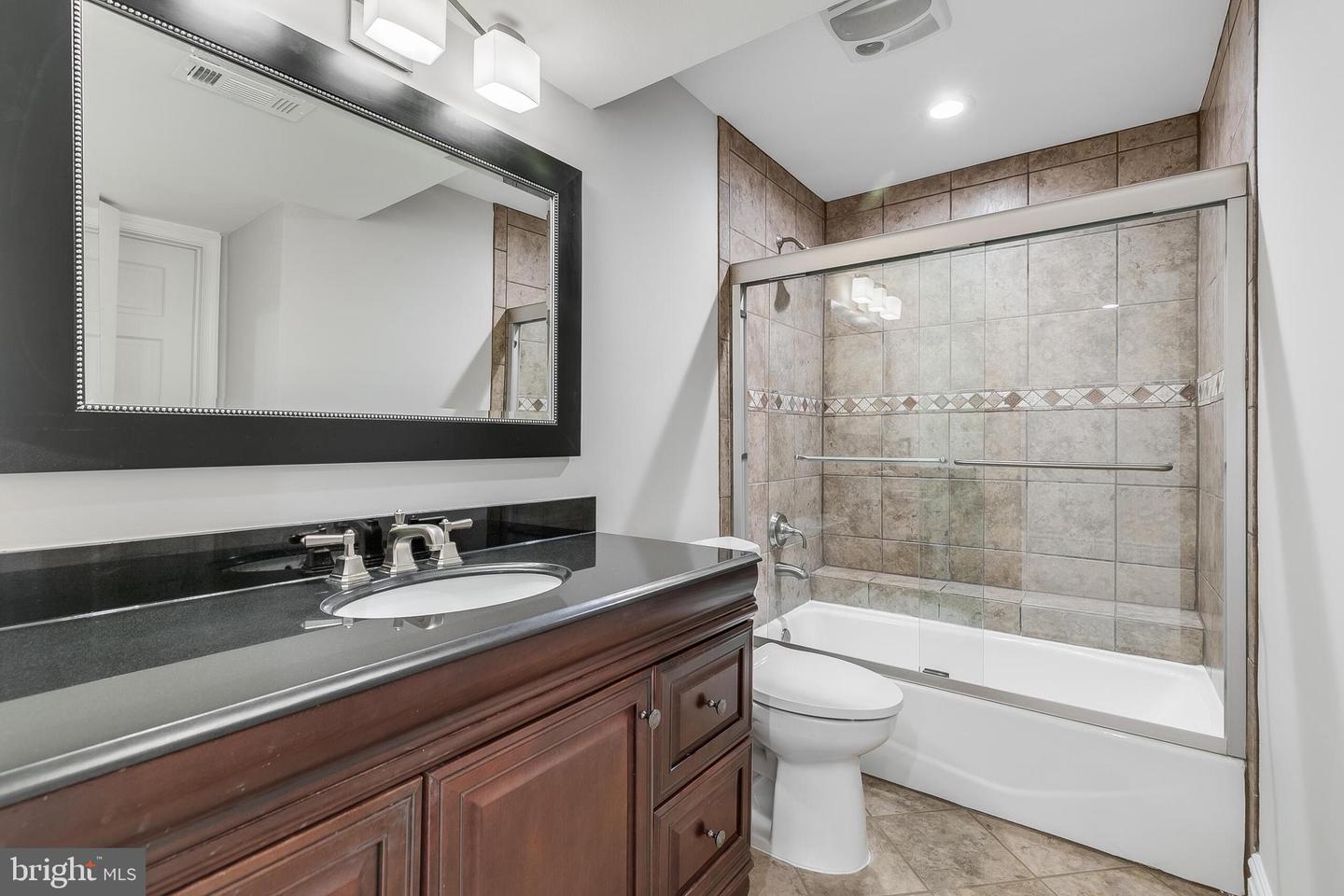 611 CATESBY CT SW, LEESBURG, Virginia 20175, 5 Bedrooms Bedrooms, ,6 BathroomsBathrooms,Residential,For sale,611 CATESBY CT SW,VALO2093906 MLS # VALO2093906