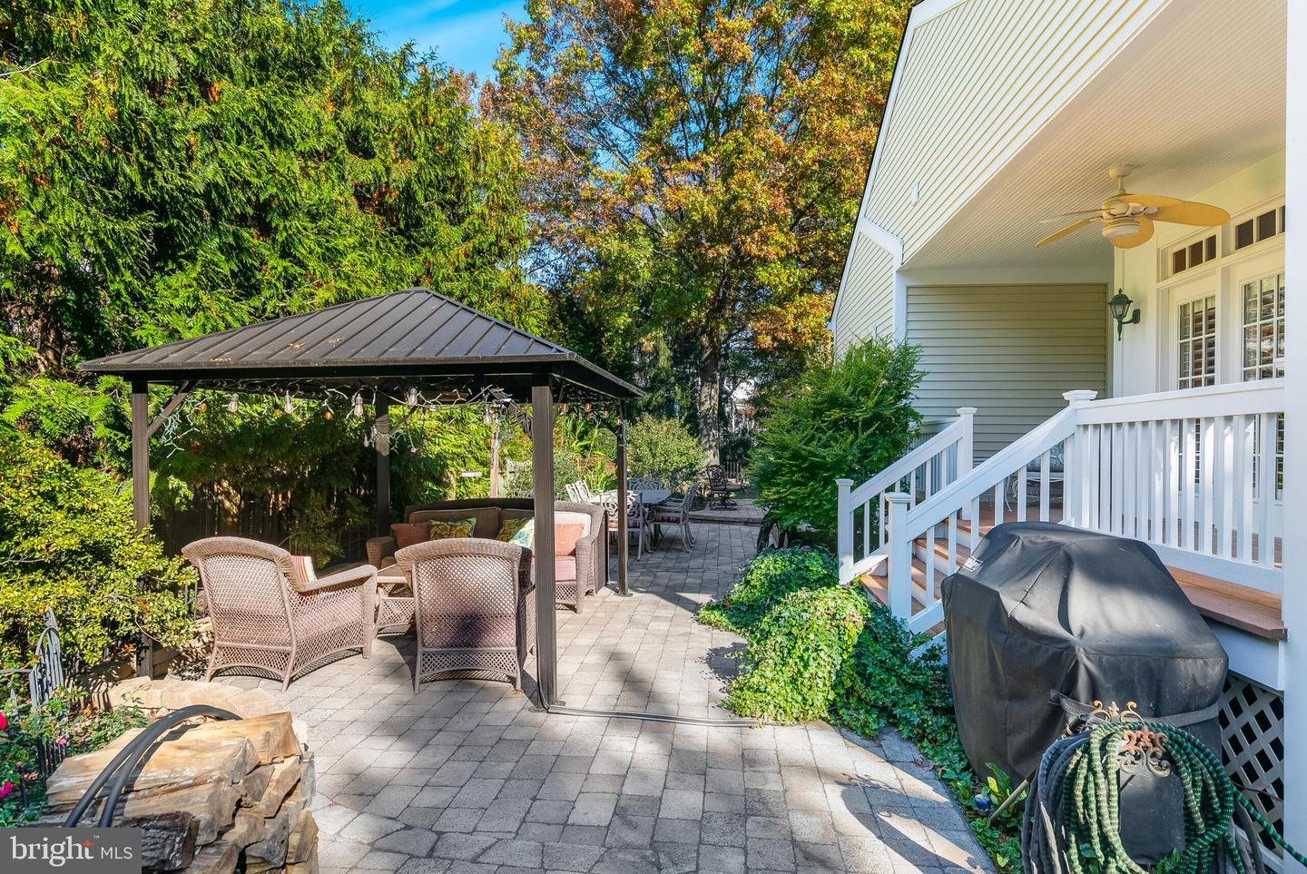 611 CATESBY CT SW, LEESBURG, Virginia 20175, 5 Bedrooms Bedrooms, ,6 BathroomsBathrooms,Residential,For sale,611 CATESBY CT SW,VALO2093906 MLS # VALO2093906