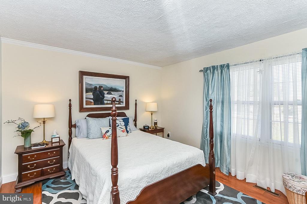 5507 CAROUSEL ST, FREDERICKSBURG, Virginia 22407, 3 Bedrooms Bedrooms, ,2 BathroomsBathrooms,Residential,5507 CAROUSEL ST,VASP2034688 MLS # VASP2034688