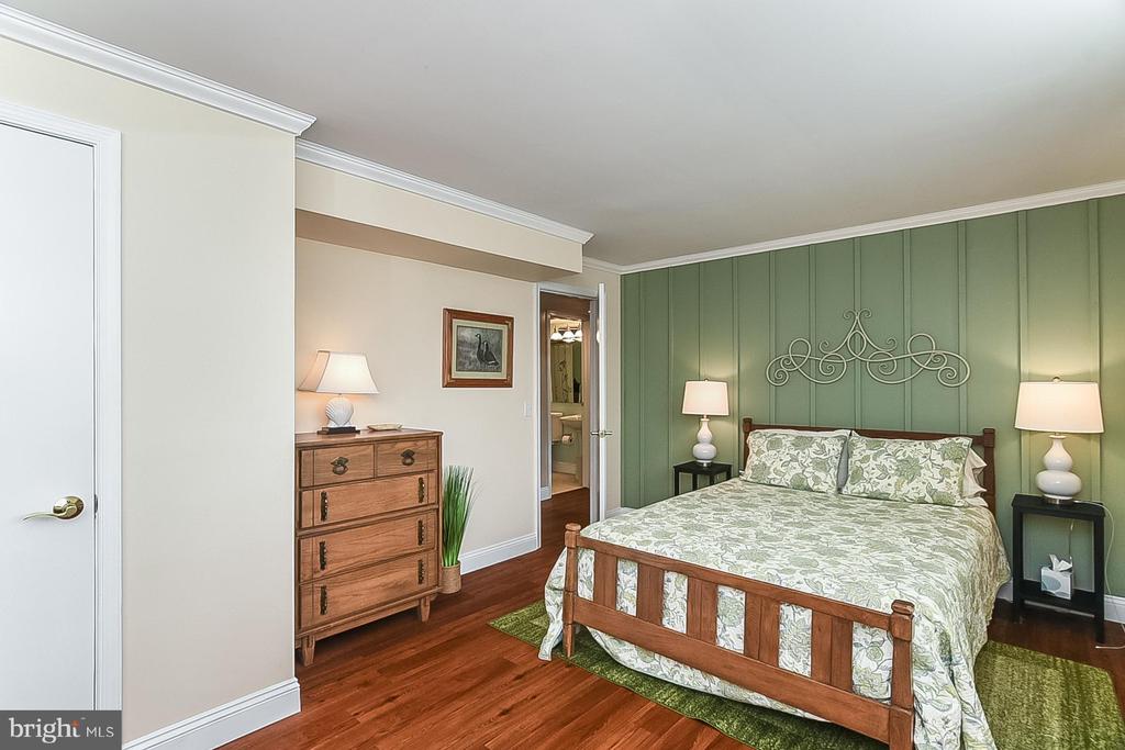 5507 CAROUSEL ST, FREDERICKSBURG, Virginia 22407, 3 Bedrooms Bedrooms, ,2 BathroomsBathrooms,Residential,5507 CAROUSEL ST,VASP2034688 MLS # VASP2034688