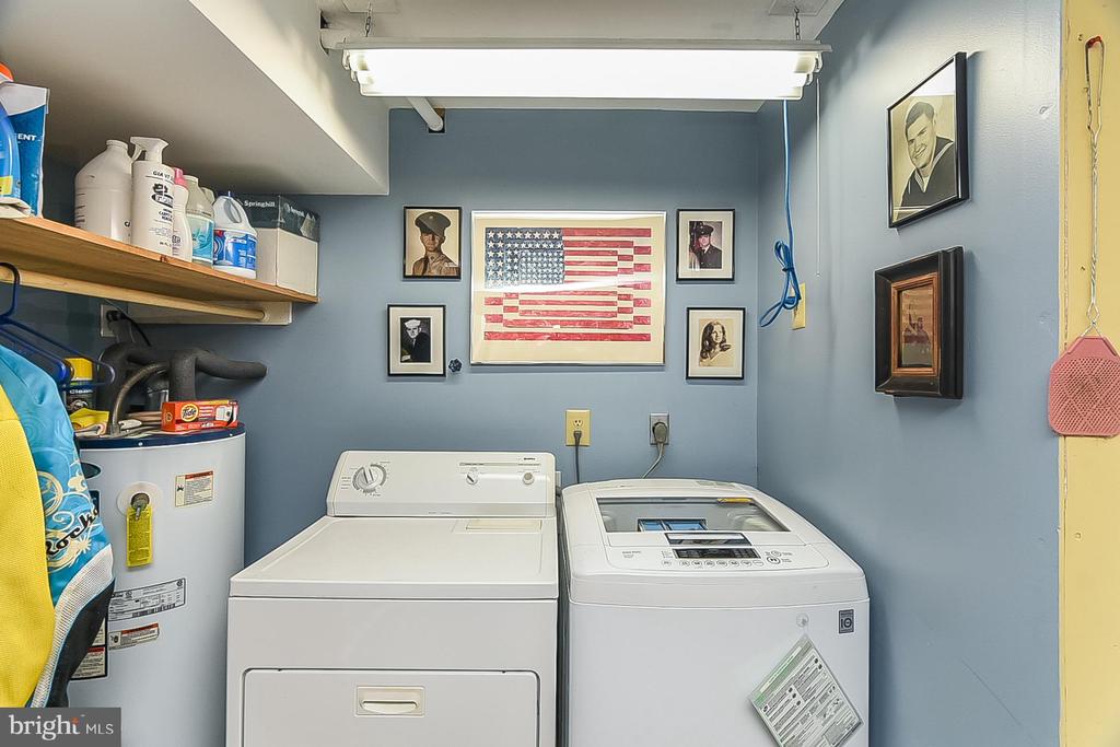 5507 CAROUSEL ST, FREDERICKSBURG, Virginia 22407, 3 Bedrooms Bedrooms, ,2 BathroomsBathrooms,Residential,5507 CAROUSEL ST,VASP2034688 MLS # VASP2034688