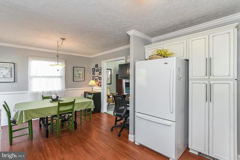 5507 CAROUSEL ST, FREDERICKSBURG, Virginia 22407, 3 Bedrooms Bedrooms, ,2 BathroomsBathrooms,Residential,5507 CAROUSEL ST,VASP2034688 MLS # VASP2034688