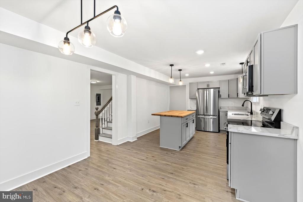 7670 COURTHOUSE RD, SPOTSYLVANIA, Virginia 22551, 4 Bedrooms Bedrooms, ,3 BathroomsBathrooms,Residential,7670 COURTHOUSE RD,VASP2034808 MLS # VASP2034808