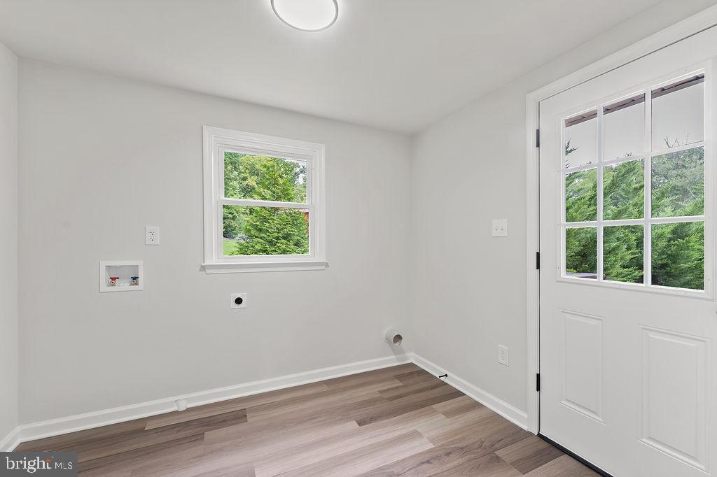 11220 PIEDMONT DR, FREDERICKSBURG, Virginia 22407, 3 Bedrooms Bedrooms, ,2 BathroomsBathrooms,Residential,11220 PIEDMONT DR,VASP2034754 MLS # VASP2034754