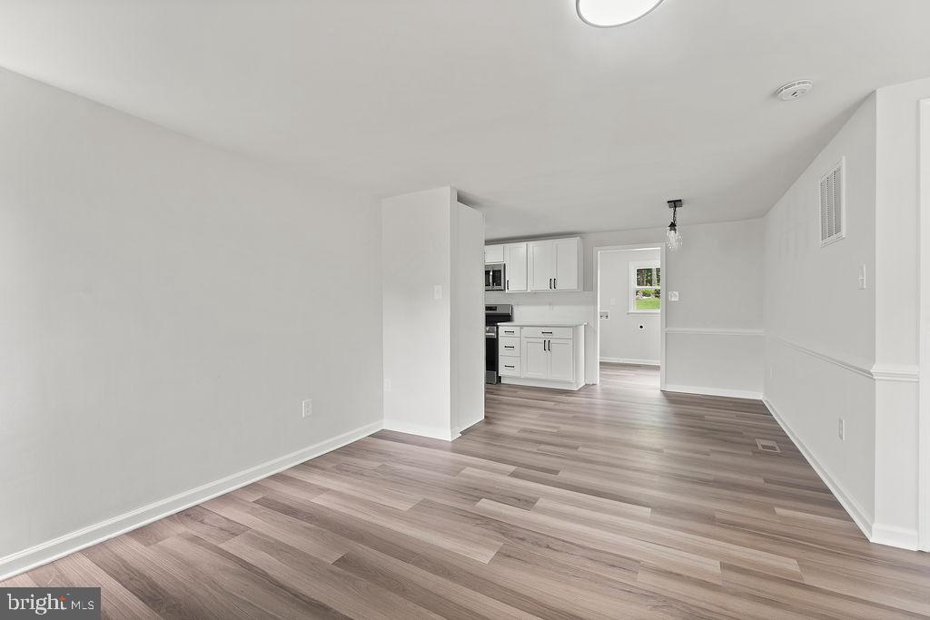 11220 PIEDMONT DR, FREDERICKSBURG, Virginia 22407, 3 Bedrooms Bedrooms, ,2 BathroomsBathrooms,Residential,11220 PIEDMONT DR,VASP2034754 MLS # VASP2034754