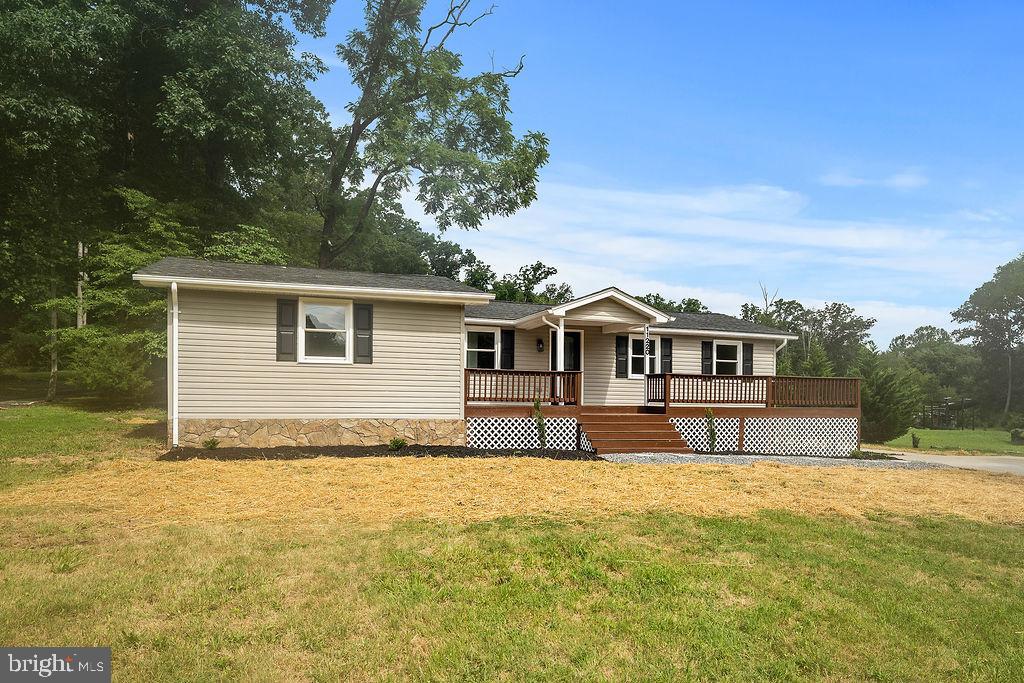 11220 PIEDMONT DR, FREDERICKSBURG, Virginia 22407, 3 Bedrooms Bedrooms, ,2 BathroomsBathrooms,Residential,11220 PIEDMONT DR,VASP2034754 MLS # VASP2034754