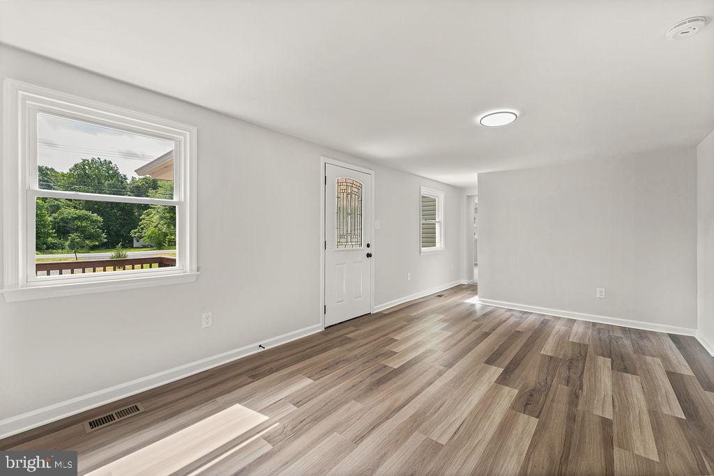 11220 PIEDMONT DR, FREDERICKSBURG, Virginia 22407, 3 Bedrooms Bedrooms, ,2 BathroomsBathrooms,Residential,11220 PIEDMONT DR,VASP2034754 MLS # VASP2034754