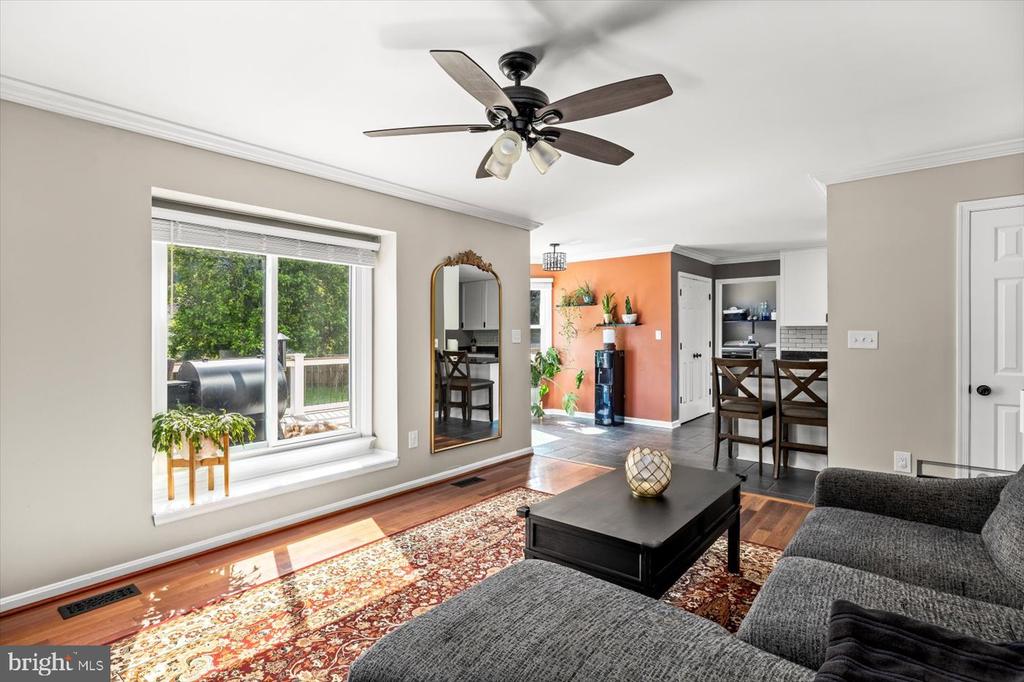 11814 ARBOR GLEN DR, FREDERICKSBURG, Virginia 22407, 3 Bedrooms Bedrooms, ,2 BathroomsBathrooms,Residential,11814 ARBOR GLEN DR,VASP2034844 MLS # VASP2034844
