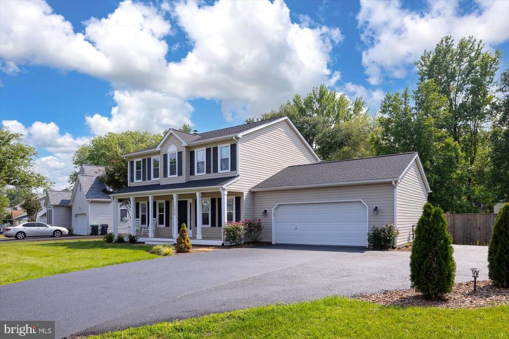 11814 ARBOR GLEN DR, FREDERICKSBURG, Virginia 22407, 3 Bedrooms Bedrooms, ,2 BathroomsBathrooms,Residential,11814 ARBOR GLEN DR,VASP2034844 MLS # VASP2034844