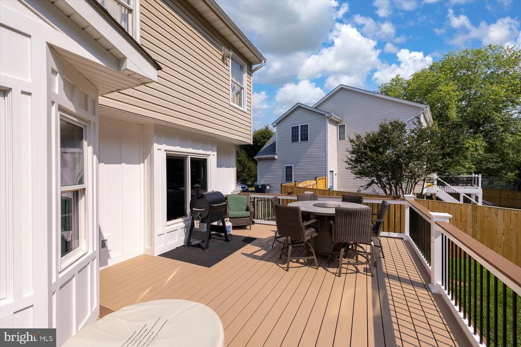 11814 ARBOR GLEN DR, FREDERICKSBURG, Virginia 22407, 3 Bedrooms Bedrooms, ,2 BathroomsBathrooms,Residential,11814 ARBOR GLEN DR,VASP2034844 MLS # VASP2034844