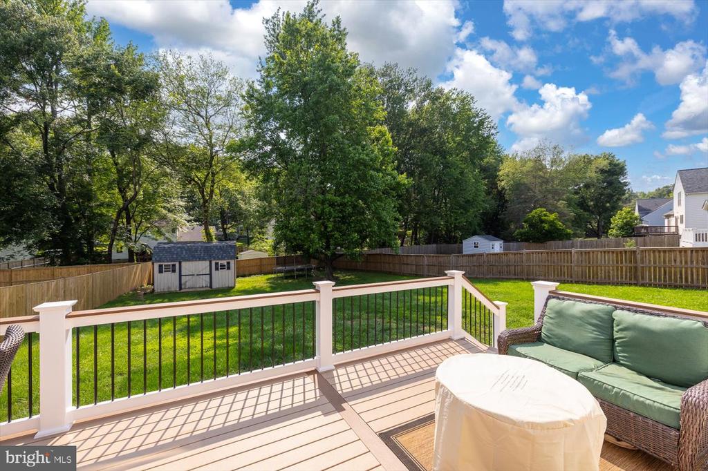 11814 ARBOR GLEN DR, FREDERICKSBURG, Virginia 22407, 3 Bedrooms Bedrooms, ,2 BathroomsBathrooms,Residential,11814 ARBOR GLEN DR,VASP2034844 MLS # VASP2034844
