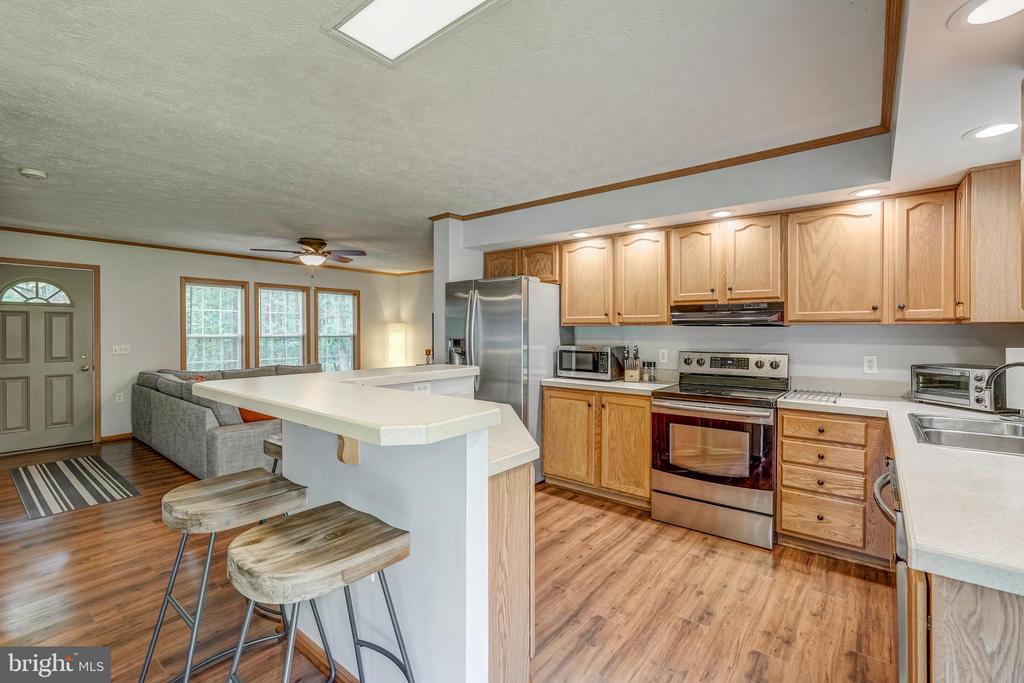 391 LINDA LN, MINERAL, Virginia 23117, 3 Bedrooms Bedrooms, ,2 BathroomsBathrooms,Residential,391 LINDA LN,VALA2008260 MLS # VALA2008260