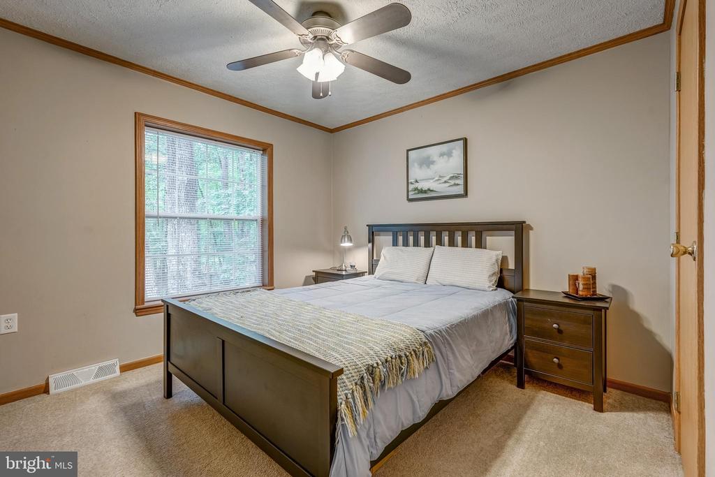 391 LINDA LN, MINERAL, Virginia 23117, 3 Bedrooms Bedrooms, ,2 BathroomsBathrooms,Residential,391 LINDA LN,VALA2008260 MLS # VALA2008260