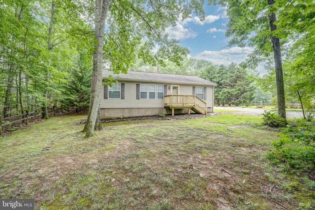 391 LINDA LN, MINERAL, Virginia 23117, 3 Bedrooms Bedrooms, ,2 BathroomsBathrooms,Residential,391 LINDA LN,VALA2008260 MLS # VALA2008260