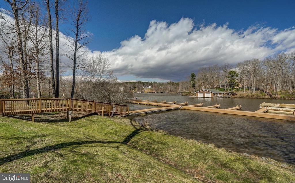 391 LINDA LN, MINERAL, Virginia 23117, 3 Bedrooms Bedrooms, ,2 BathroomsBathrooms,Residential,391 LINDA LN,VALA2008260 MLS # VALA2008260