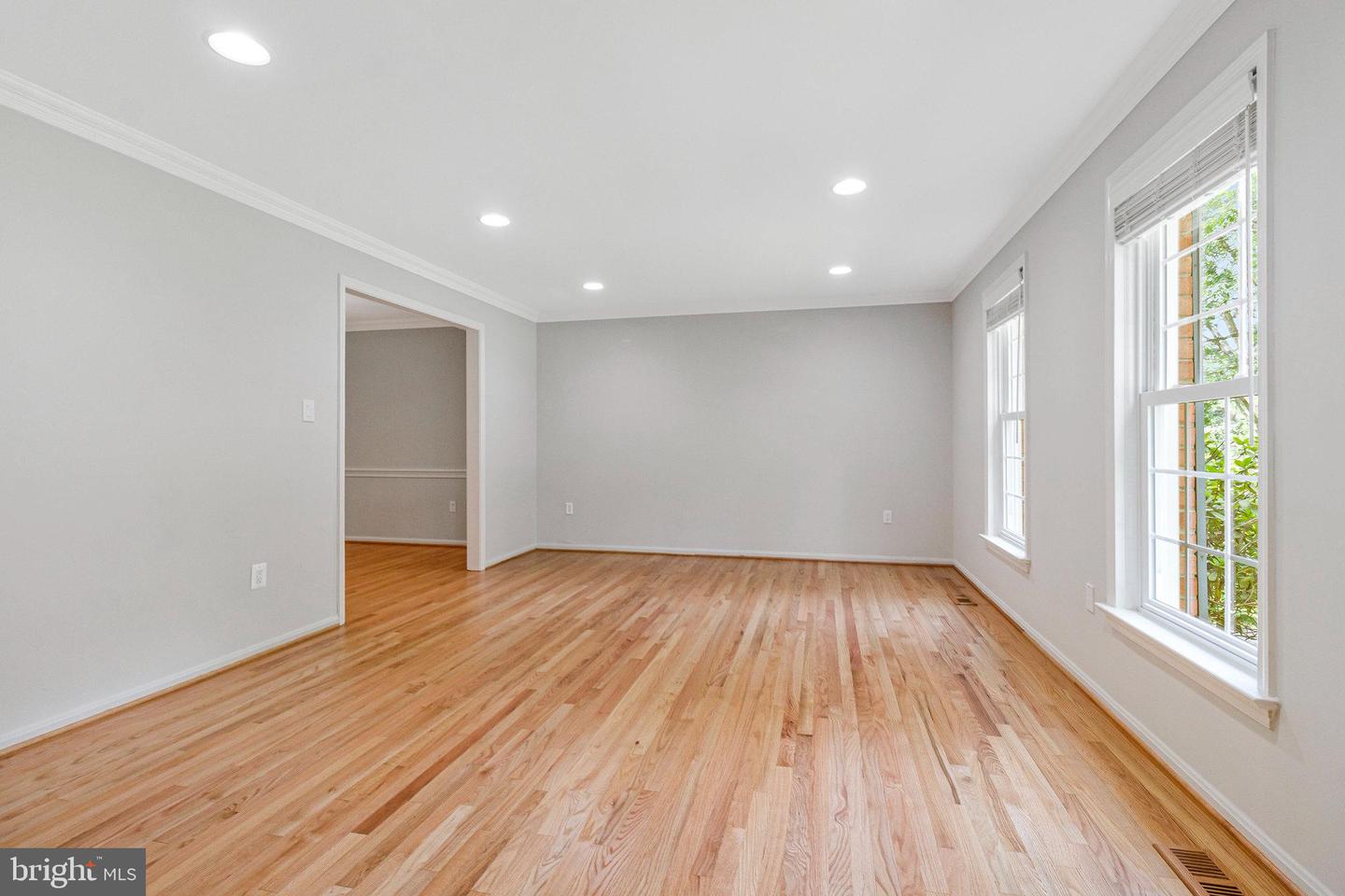 1448 LAUREL HILL RD, VIENNA, Virginia 22182, 4 Bedrooms Bedrooms, 17 Rooms Rooms,2 BathroomsBathrooms,Residential,For sale,1448 LAUREL HILL RD,VAFX2238802 MLS # VAFX2238802