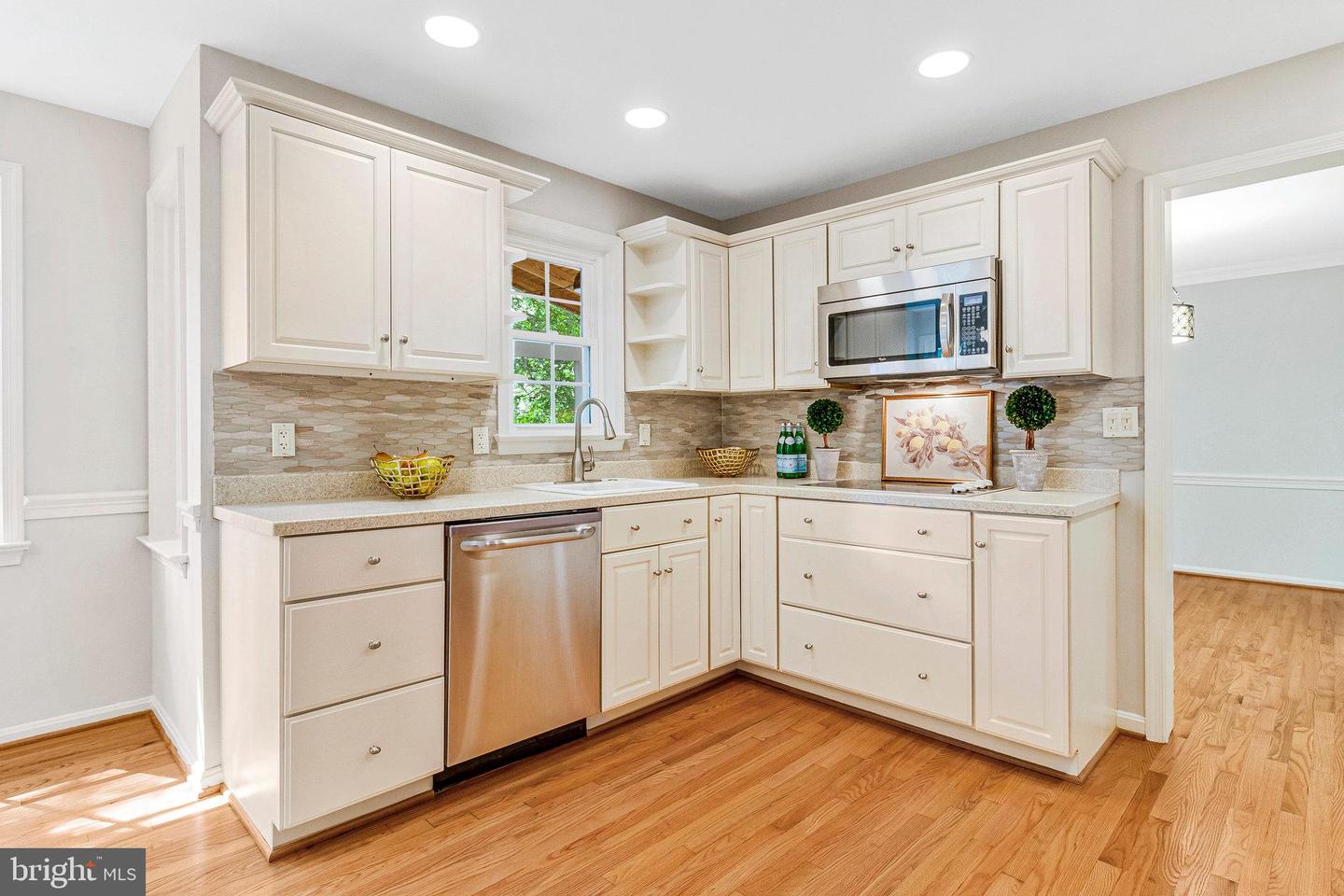 1448 LAUREL HILL RD, VIENNA, Virginia 22182, 4 Bedrooms Bedrooms, 17 Rooms Rooms,2 BathroomsBathrooms,Residential,For sale,1448 LAUREL HILL RD,VAFX2238802 MLS # VAFX2238802