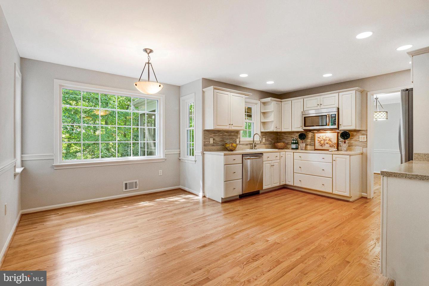1448 LAUREL HILL RD, VIENNA, Virginia 22182, 4 Bedrooms Bedrooms, 17 Rooms Rooms,2 BathroomsBathrooms,Residential,For sale,1448 LAUREL HILL RD,VAFX2238802 MLS # VAFX2238802