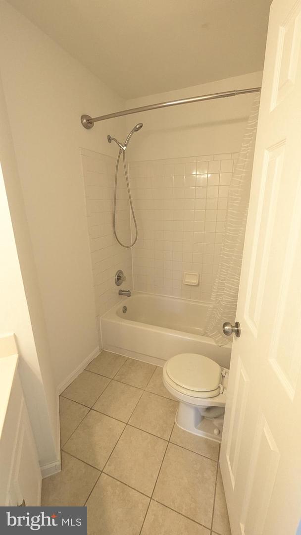 609 STAFFORD GLEN CT, STAFFORD, Virginia 22554, 4 Bedrooms Bedrooms, ,3 BathroomsBathrooms,Residential,For sale,609 STAFFORD GLEN CT,VAST2038602 MLS # VAST2038602