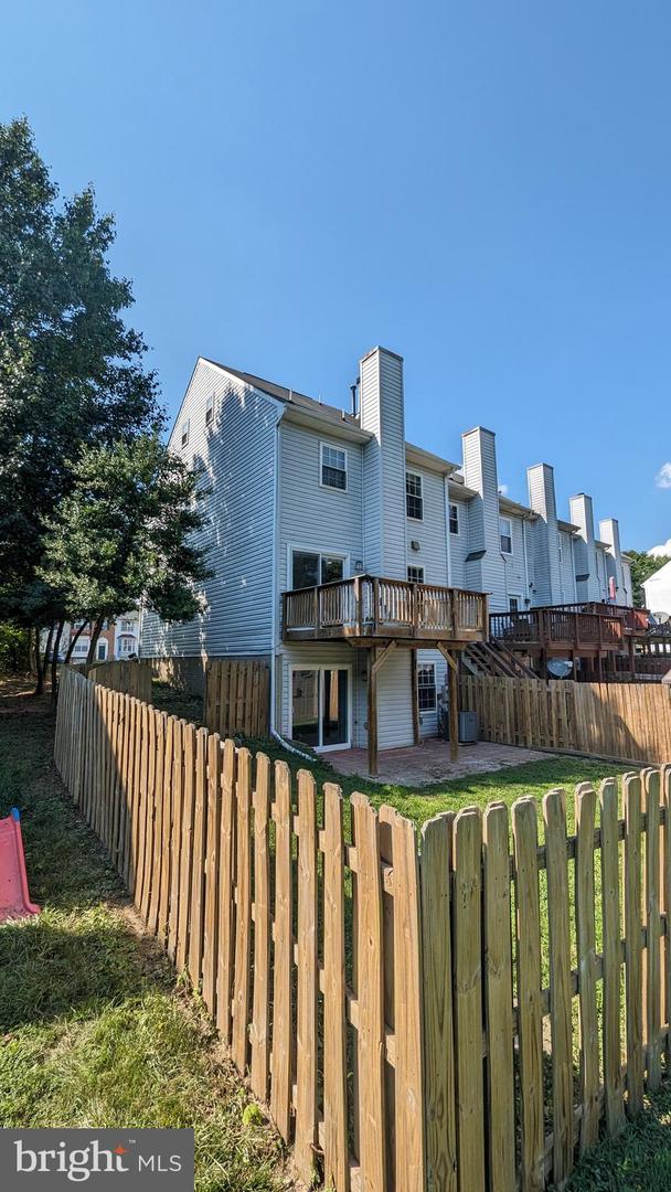 609 STAFFORD GLEN CT, STAFFORD, Virginia 22554, 4 Bedrooms Bedrooms, ,3 BathroomsBathrooms,Residential,For sale,609 STAFFORD GLEN CT,VAST2038602 MLS # VAST2038602