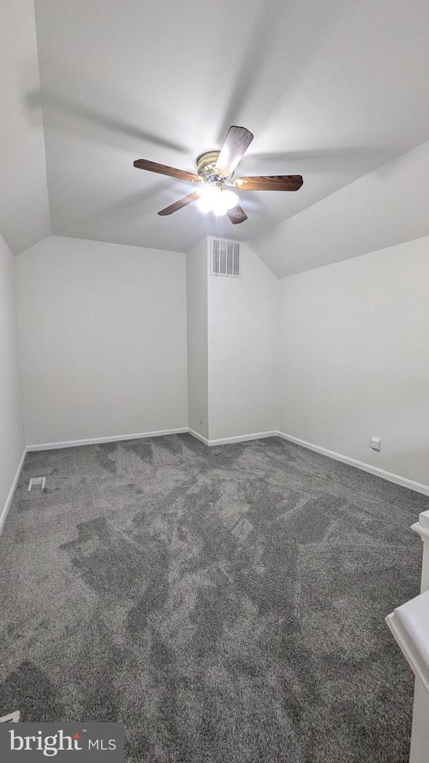 609 STAFFORD GLEN CT, STAFFORD, Virginia 22554, 4 Bedrooms Bedrooms, ,3 BathroomsBathrooms,Residential,For sale,609 STAFFORD GLEN CT,VAST2038602 MLS # VAST2038602