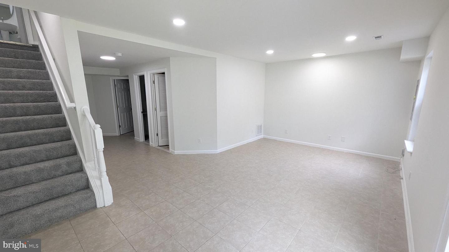 609 STAFFORD GLEN CT, STAFFORD, Virginia 22554, 4 Bedrooms Bedrooms, ,3 BathroomsBathrooms,Residential,For sale,609 STAFFORD GLEN CT,VAST2038602 MLS # VAST2038602