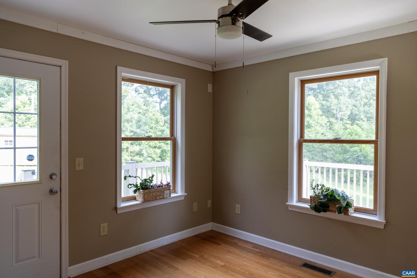 686 SNOW MOUNTAIN RD, STANARDSVILLE, Virginia 22973, 3 Bedrooms Bedrooms, ,2 BathroomsBathrooms,Residential,For sale,686 SNOW MOUNTAIN RD,664561 MLS # 664561