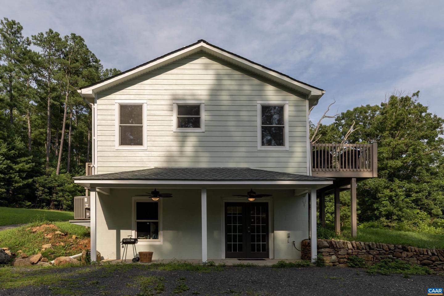 686 SNOW MOUNTAIN RD, STANARDSVILLE, Virginia 22973, 3 Bedrooms Bedrooms, ,2 BathroomsBathrooms,Residential,For sale,686 SNOW MOUNTAIN RD,664561 MLS # 664561