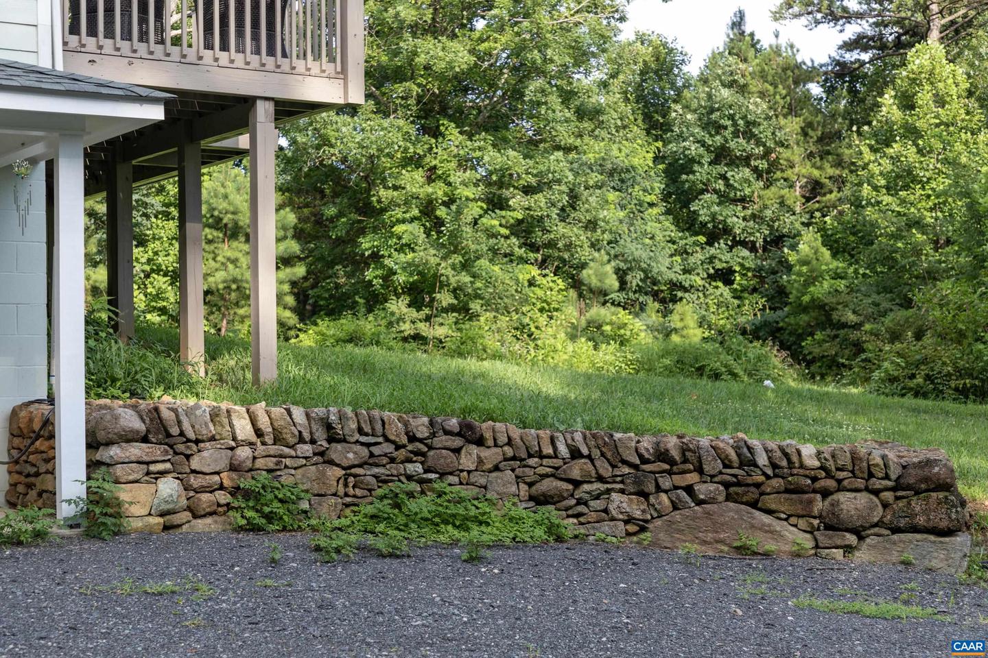 686 SNOW MOUNTAIN RD, STANARDSVILLE, Virginia 22973, 3 Bedrooms Bedrooms, ,2 BathroomsBathrooms,Residential,For sale,686 SNOW MOUNTAIN RD,664561 MLS # 664561