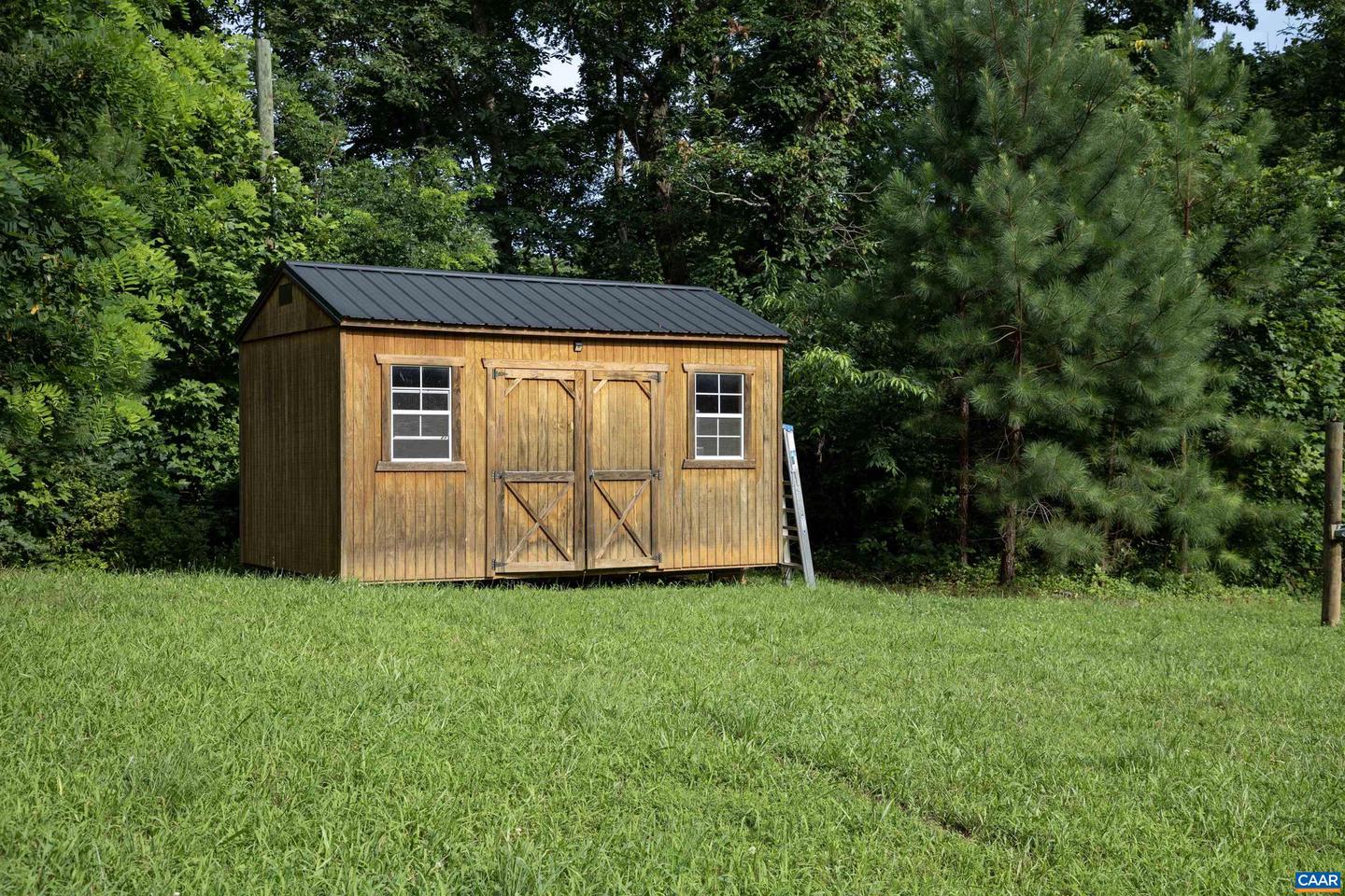 686 SNOW MOUNTAIN RD, STANARDSVILLE, Virginia 22973, 3 Bedrooms Bedrooms, ,2 BathroomsBathrooms,Residential,For sale,686 SNOW MOUNTAIN RD,664561 MLS # 664561