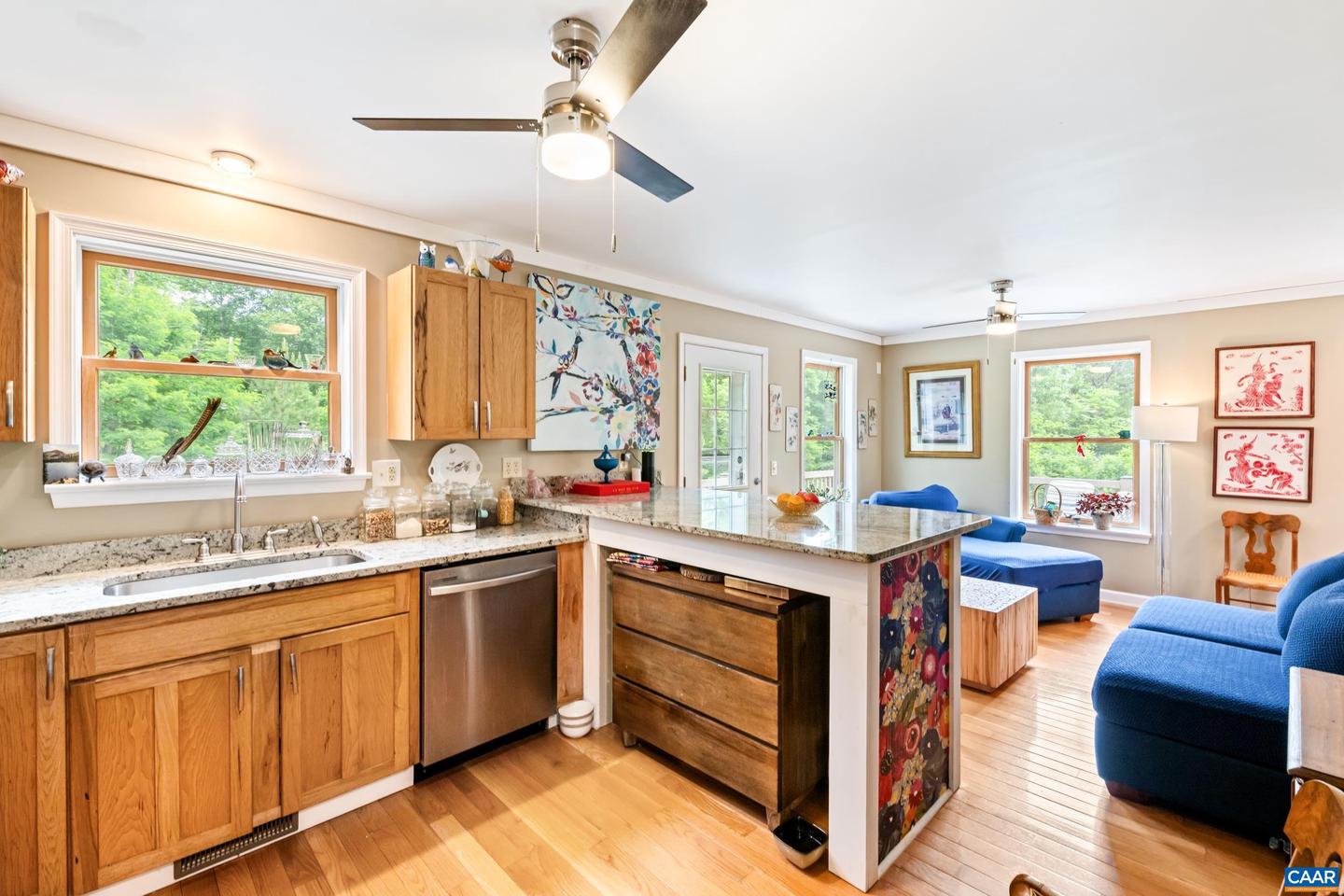 686 SNOW MOUNTAIN RD, STANARDSVILLE, Virginia 22973, 3 Bedrooms Bedrooms, ,2 BathroomsBathrooms,Residential,For sale,686 SNOW MOUNTAIN RD,664561 MLS # 664561