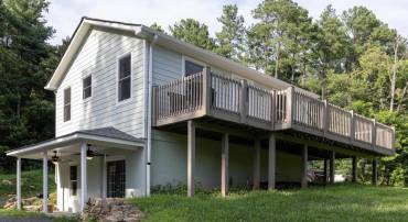 686 SNOW MOUNTAIN RD, STANARDSVILLE, Virginia 22973, 3 Bedrooms Bedrooms, ,2 BathroomsBathrooms,Residential,For sale,686 SNOW MOUNTAIN RD,664561 MLS # 664561