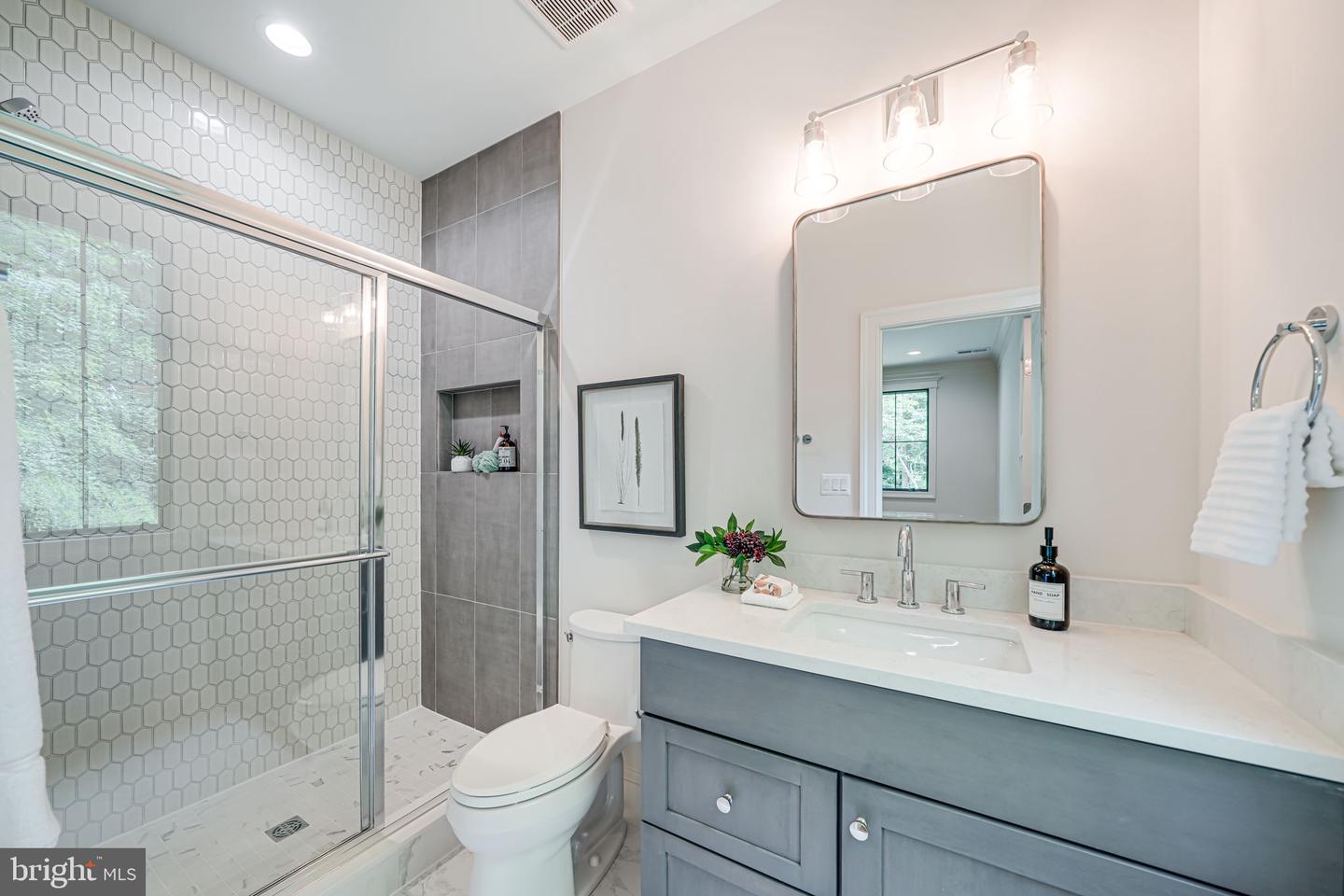 2210 TROTT AVE, VIENNA, Virginia 22181, 7 Bedrooms Bedrooms, ,7 BathroomsBathrooms,Residential,For sale,2210 TROTT AVE,VAFX2241480 MLS # VAFX2241480