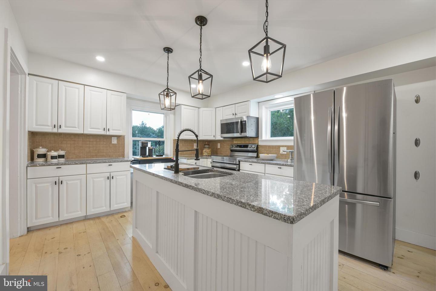 411 E A ST, PURCELLVILLE, Virginia 20132, 3 Bedrooms Bedrooms, ,2 BathroomsBathrooms,Residential,For sale,411 E A ST,VALO2097298 MLS # VALO2097298