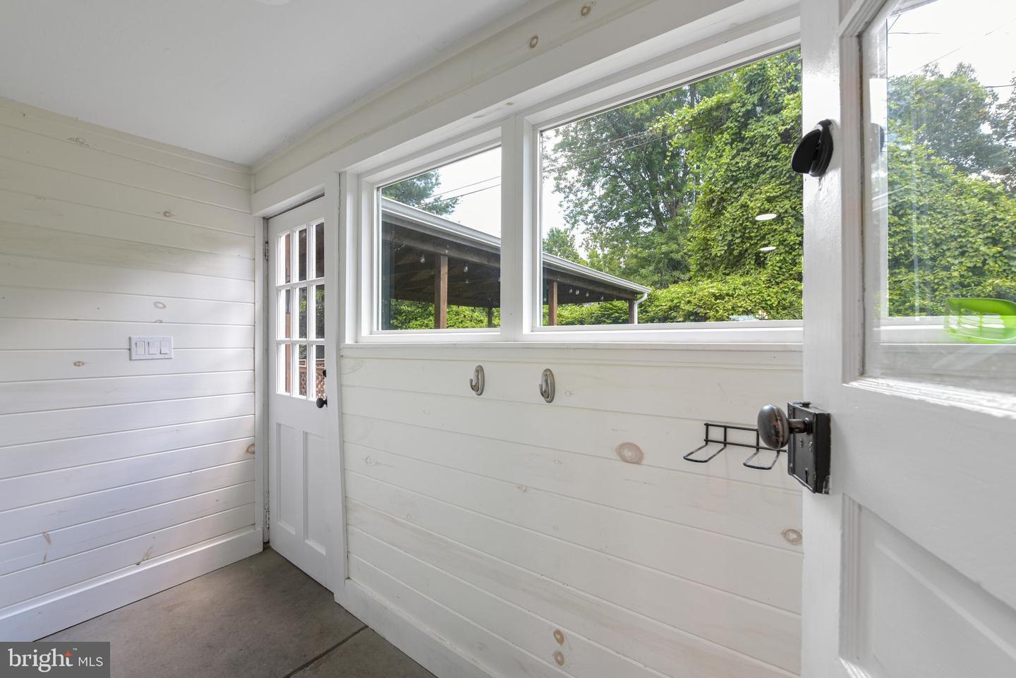 411 E A ST, PURCELLVILLE, Virginia 20132, 3 Bedrooms Bedrooms, ,2 BathroomsBathrooms,Residential,For sale,411 E A ST,VALO2097298 MLS # VALO2097298