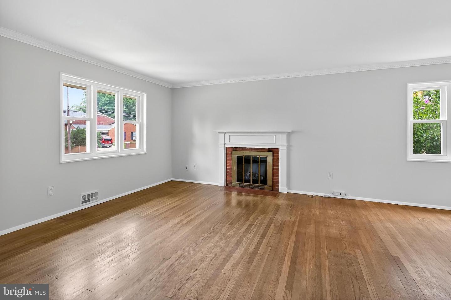 4108 ARCADIA RD, ALEXANDRIA, Virginia 22312, 4 Bedrooms Bedrooms, ,2 BathroomsBathrooms,Residential,For sale,4108 ARCADIA RD,VAFX2242582 MLS # VAFX2242582