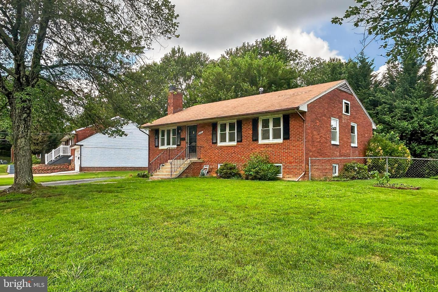 4108 ARCADIA RD, ALEXANDRIA, Virginia 22312, 4 Bedrooms Bedrooms, ,2 BathroomsBathrooms,Residential,For sale,4108 ARCADIA RD,VAFX2242582 MLS # VAFX2242582