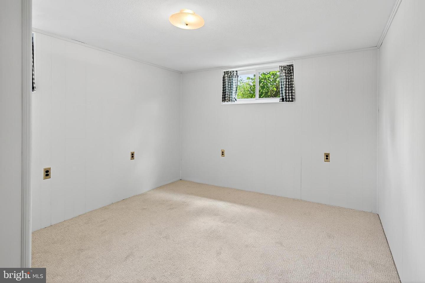 4108 ARCADIA RD, ALEXANDRIA, Virginia 22312, 4 Bedrooms Bedrooms, ,2 BathroomsBathrooms,Residential,For sale,4108 ARCADIA RD,VAFX2242582 MLS # VAFX2242582