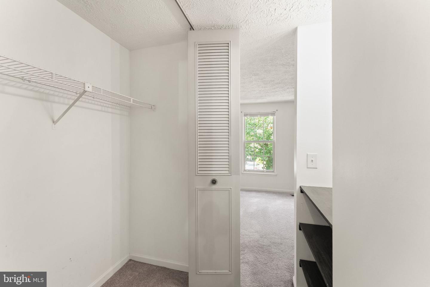 1941 SAGEWOOD LN, RESTON, Virginia 20191, 2 Bedrooms Bedrooms, ,2 BathroomsBathrooms,Residential,For sale,1941 SAGEWOOD LN,VAFX2242596 MLS # VAFX2242596