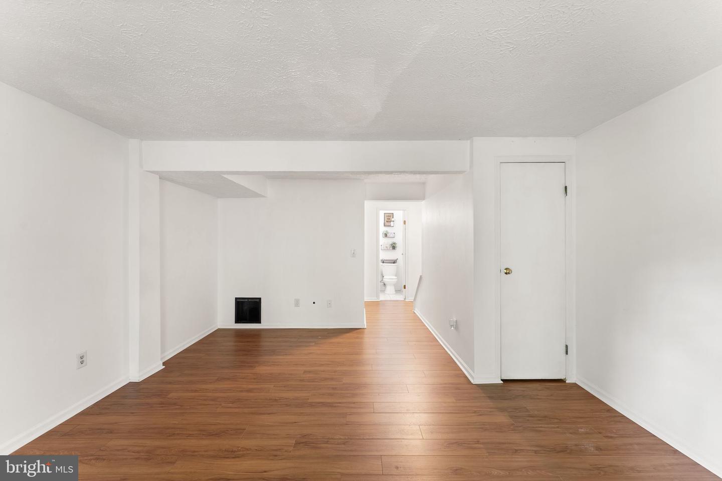 1941 SAGEWOOD LN, RESTON, Virginia 20191, 2 Bedrooms Bedrooms, ,2 BathroomsBathrooms,Residential,For sale,1941 SAGEWOOD LN,VAFX2242596 MLS # VAFX2242596