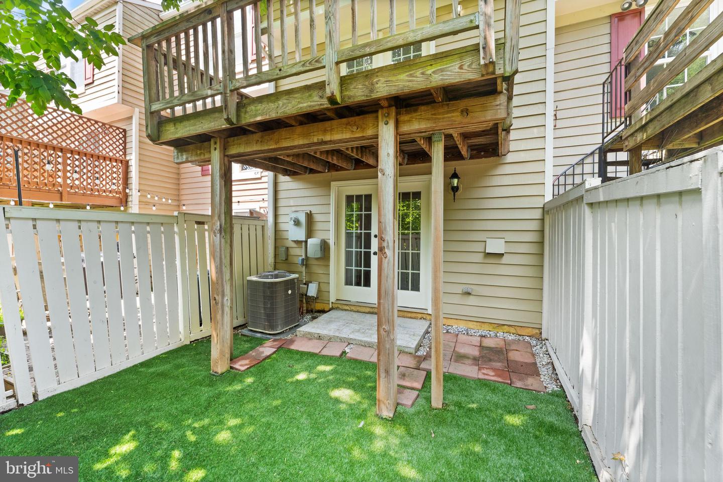 1941 SAGEWOOD LN, RESTON, Virginia 20191, 2 Bedrooms Bedrooms, ,2 BathroomsBathrooms,Residential,For sale,1941 SAGEWOOD LN,VAFX2242596 MLS # VAFX2242596