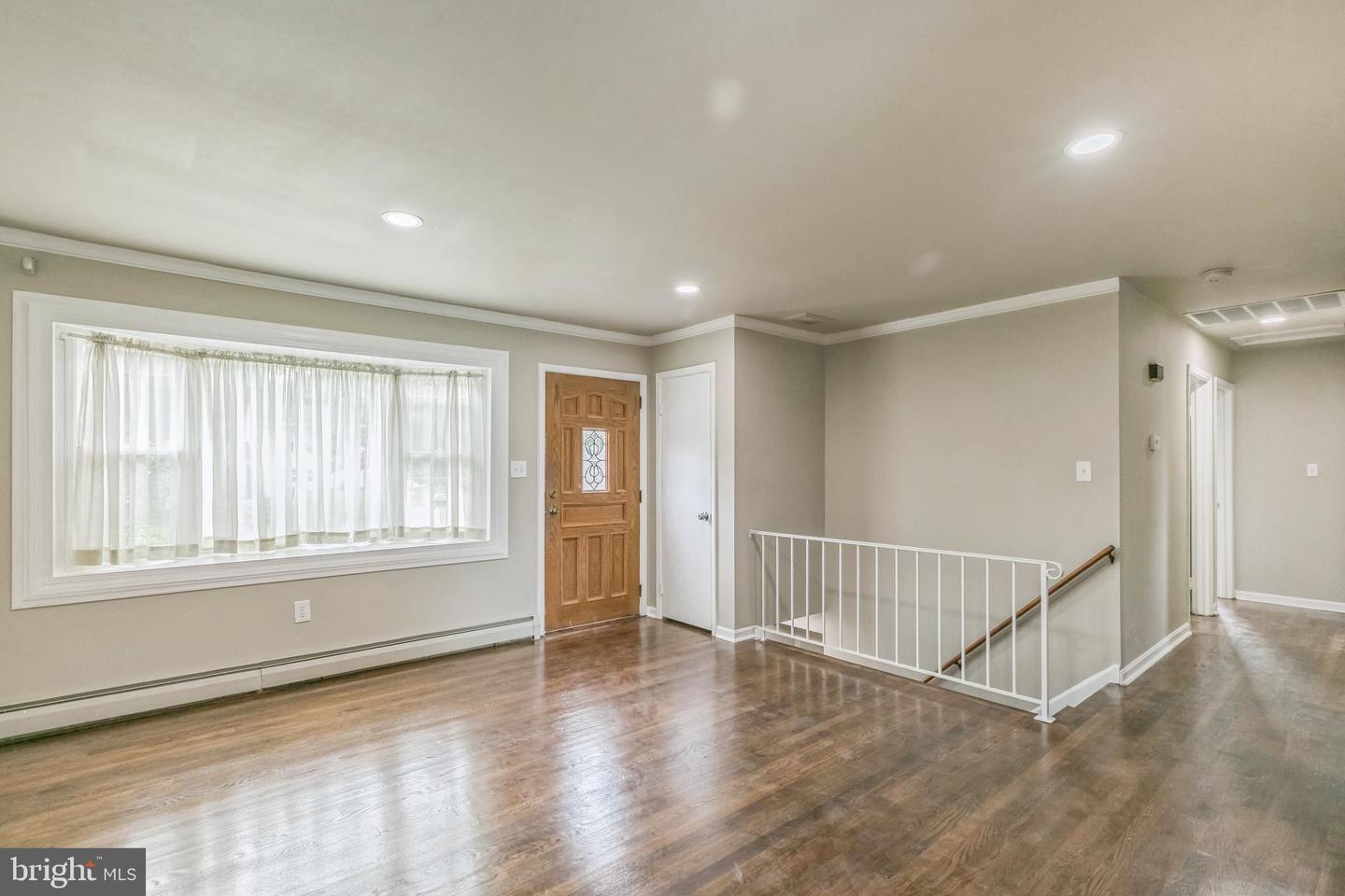 15017 ALASKA RD, WOODBRIDGE, Virginia 22191, 3 Bedrooms Bedrooms, ,1 BathroomBathrooms,Residential,For sale,15017 ALASKA RD,VAPW2095442 MLS # VAPW2095442