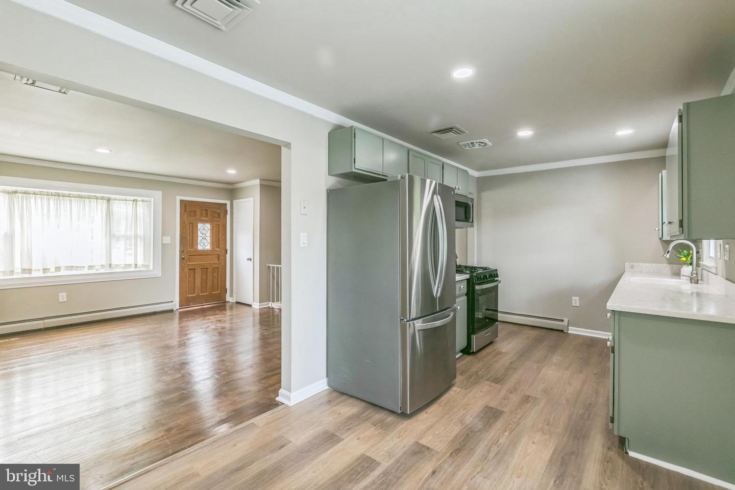 15017 ALASKA RD, WOODBRIDGE, Virginia 22191, 3 Bedrooms Bedrooms, ,1 BathroomBathrooms,Residential,For sale,15017 ALASKA RD,VAPW2095442 MLS # VAPW2095442
