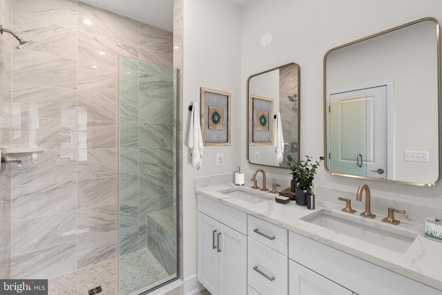 23062 SOARING HEIGHTS TER, ASHBURN, Virginia 20148, 3 Bedrooms Bedrooms, ,2 BathroomsBathrooms,Residential,For sale,23062 SOARING HEIGHTS TER,VALO2097786 MLS # VALO2097786